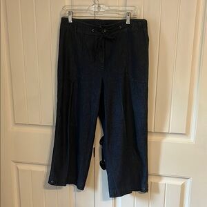JONES WEAR SPORT Women's sz 12 Wide Leg draw string  tie cropped Denim Pants.
